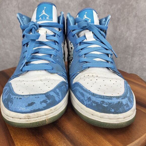 Nike Air Jordan 1 Retro Alpha Sneakers Mens‎ 12 White University Blue 136085-140 main image 8